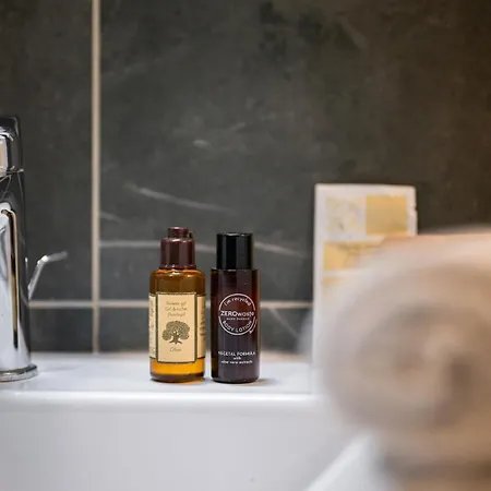 Le Carre Dor- Confort -hyper Centre - * Menton